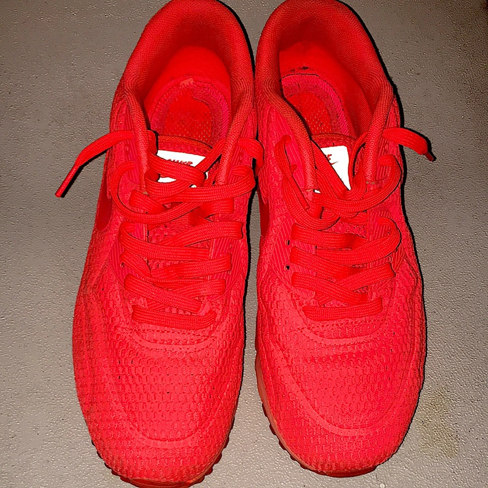 Nike Air Max 90 “Ultra Red”